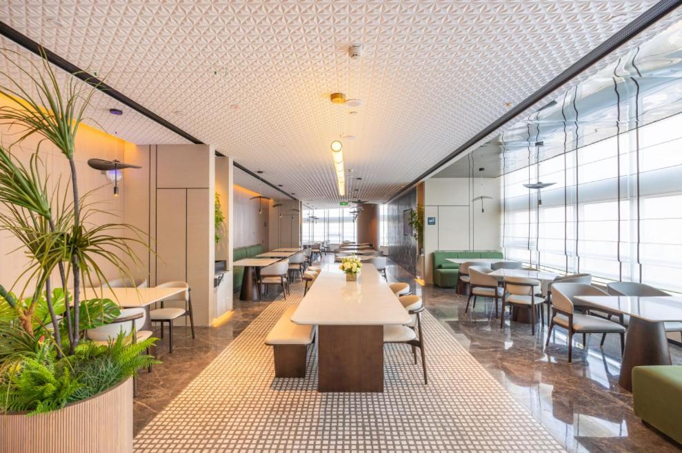 Atour Hotel Luzhou Finance Centre Екстер'єр фото